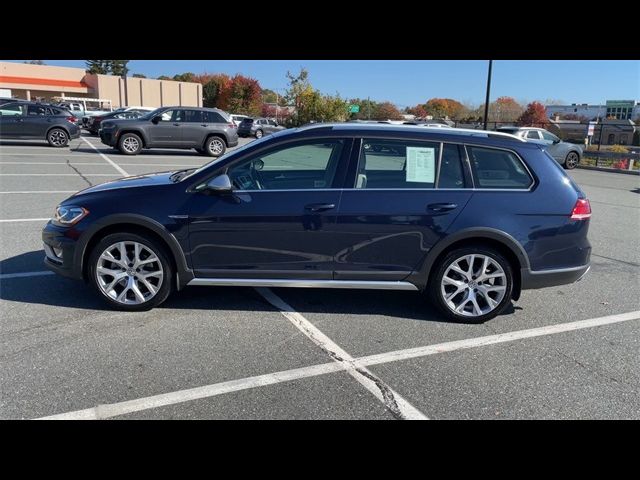 2019 Volkswagen Golf Alltrack SE