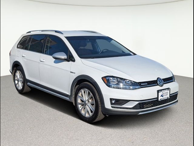 2019 Volkswagen Golf Alltrack S