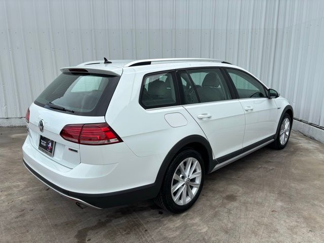 2019 Volkswagen Golf Alltrack S