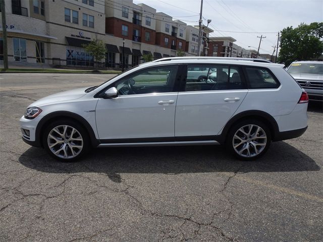 2019 Volkswagen Golf Alltrack SE