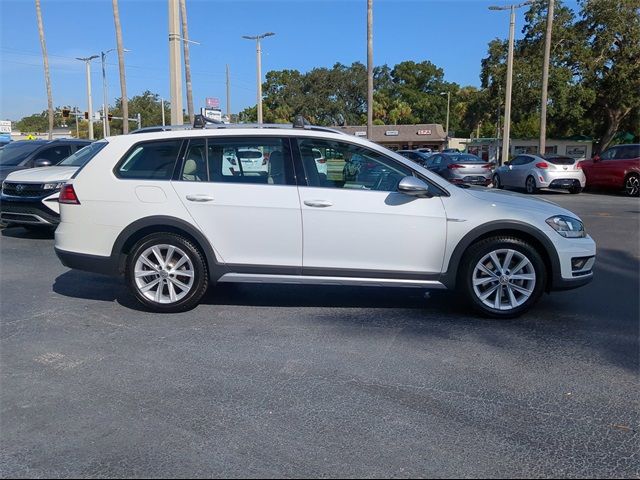 2019 Volkswagen Golf Alltrack SE