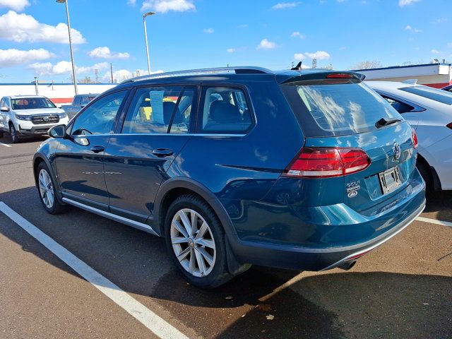 2019 Volkswagen Golf Alltrack S