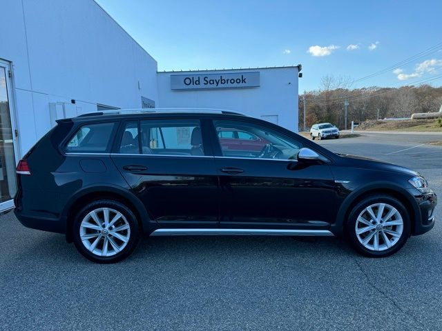 2019 Volkswagen Golf Alltrack S