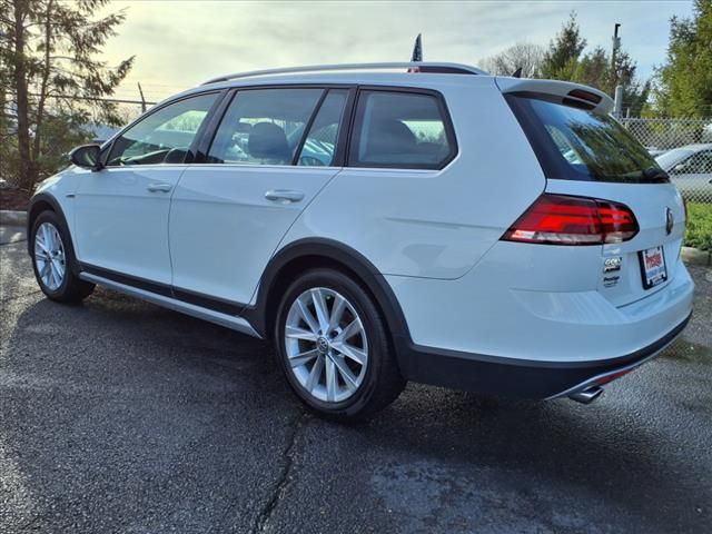 2019 Volkswagen Golf Alltrack SE