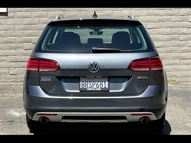 2019 Volkswagen Golf Alltrack SE