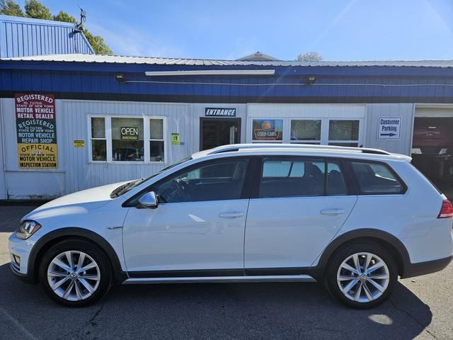 2019 Volkswagen Golf Alltrack S