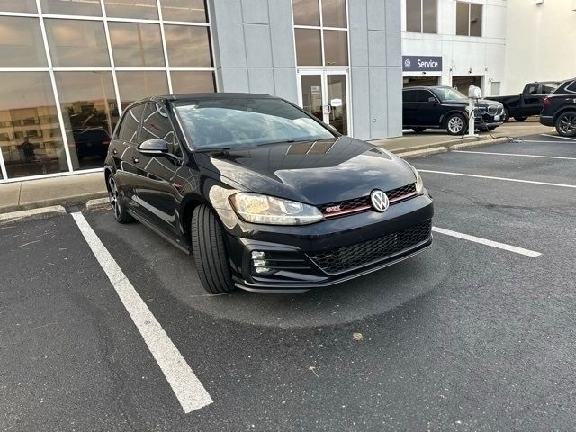 2019 Volkswagen Golf GTI S