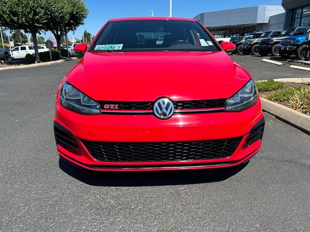 2019 Volkswagen Golf GTI S