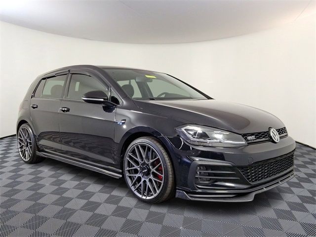 2019 Volkswagen Golf GTI S