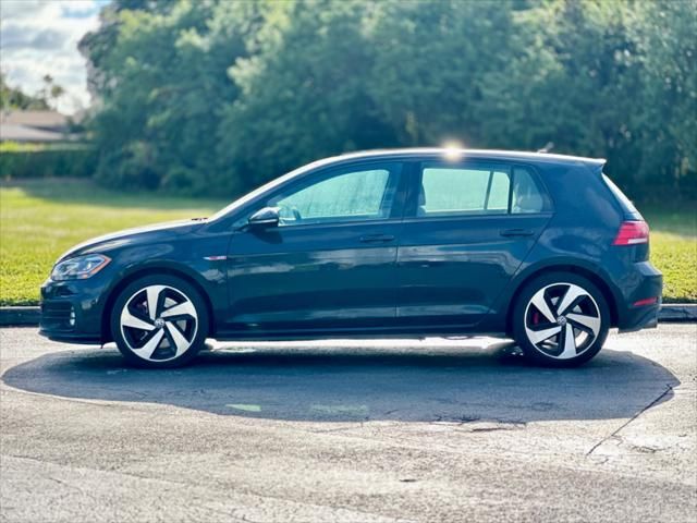 2019 Volkswagen Golf GTI S