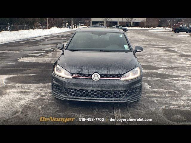 2019 Volkswagen Golf GTI SE