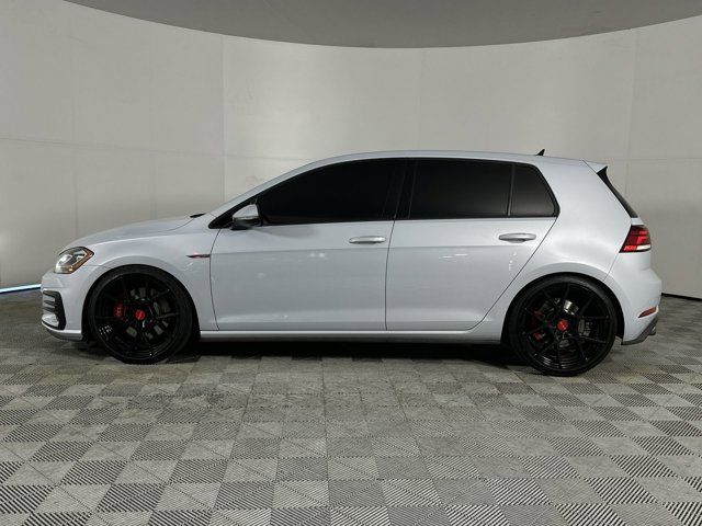 2019 Volkswagen Golf GTI SE