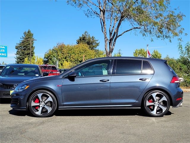 2019 Volkswagen Golf GTI SE