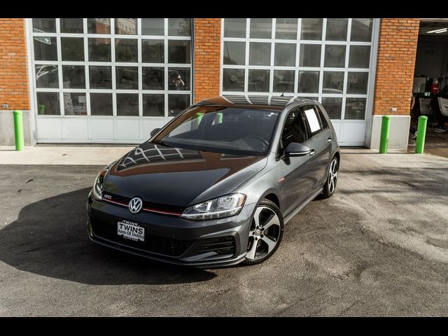 2019 Volkswagen Golf GTI SE