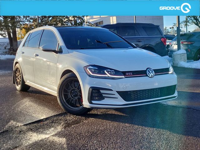 2019 Volkswagen Golf GTI SE