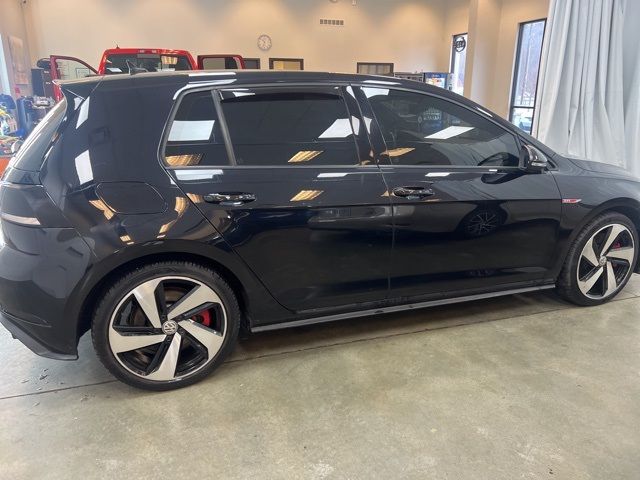 2019 Volkswagen Golf GTI SE