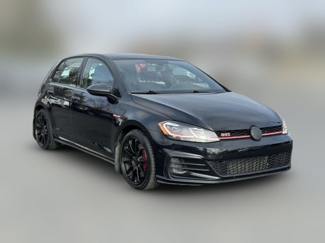 2019 Volkswagen Golf GTI SE