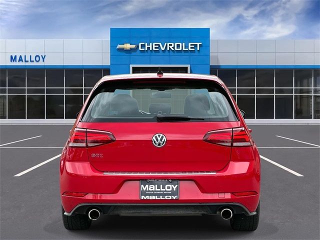 2019 Volkswagen Golf GTI SE