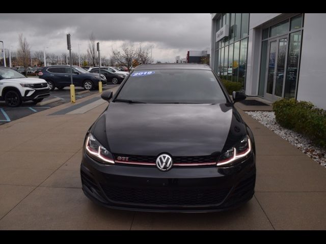 2019 Volkswagen Golf GTI SE