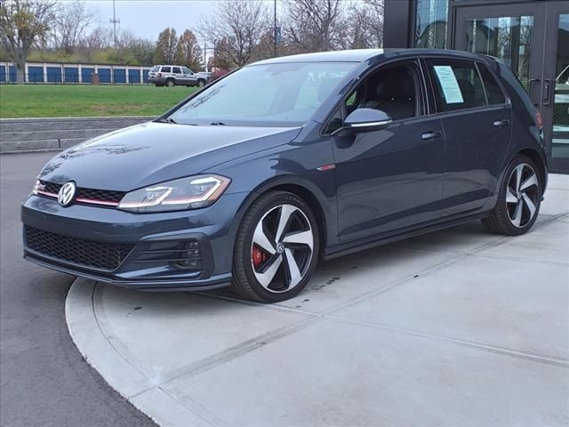 2019 Volkswagen Golf GTI SE