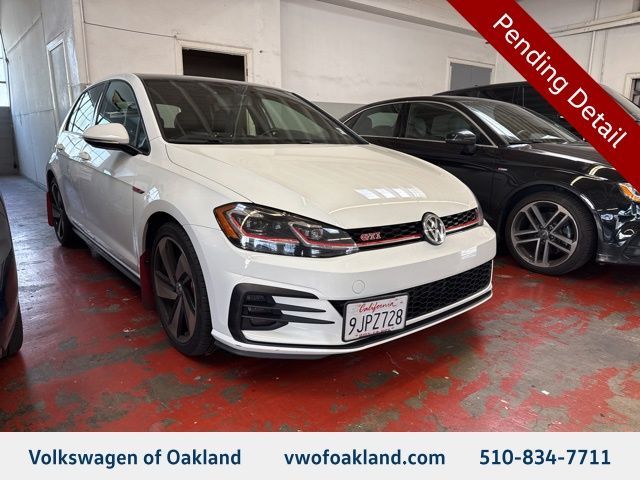 2019 Volkswagen Golf GTI SE