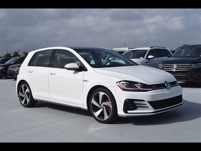 2019 Volkswagen Golf GTI SE