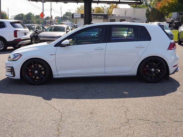 2019 Volkswagen Golf GTI SE