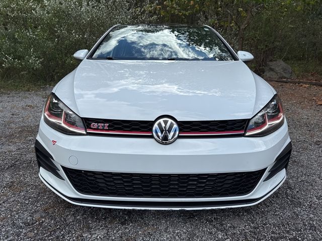2019 Volkswagen Golf GTI SE