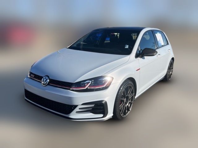 2019 Volkswagen Golf GTI SE