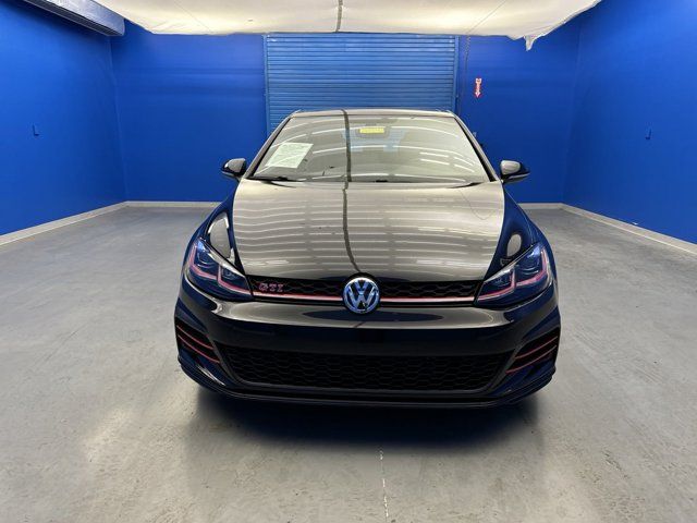 2019 Volkswagen Golf GTI SE