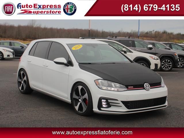 2019 Volkswagen Golf GTI S