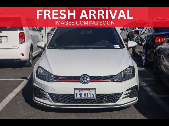 2019 Volkswagen Golf GTI S