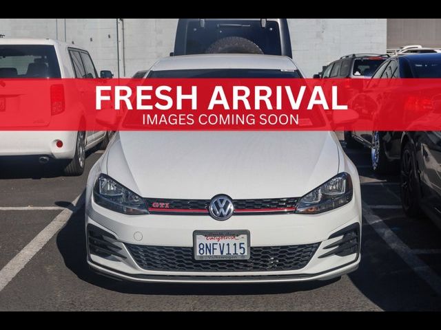 2019 Volkswagen Golf GTI S