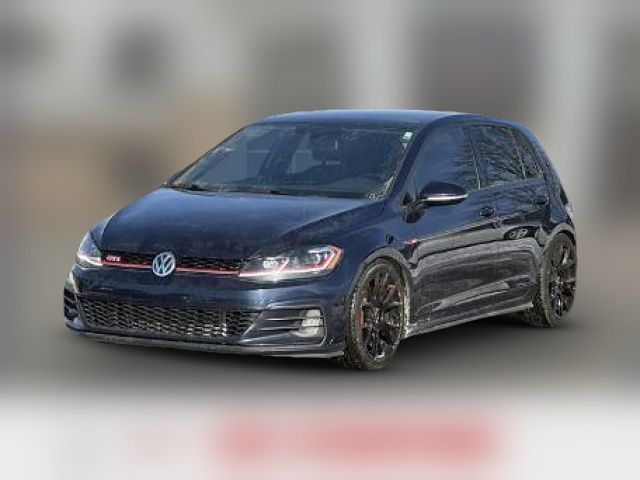 2019 Volkswagen Golf GTI SE