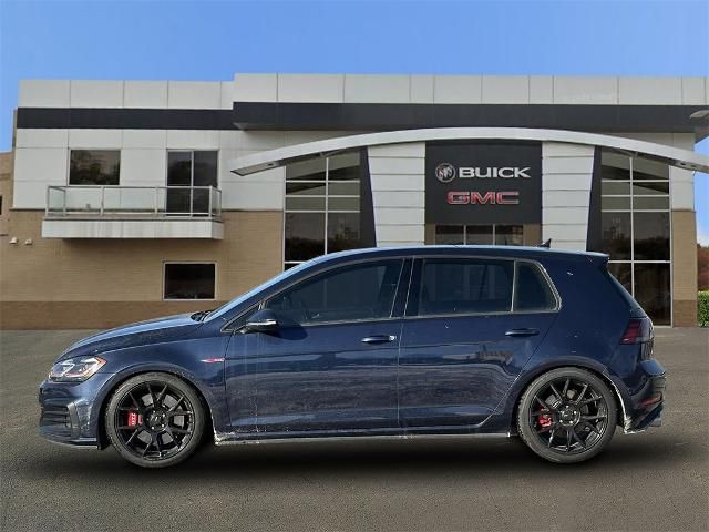 2019 Volkswagen Golf GTI SE