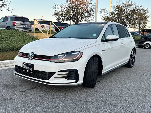 2019 Volkswagen Golf GTI SE