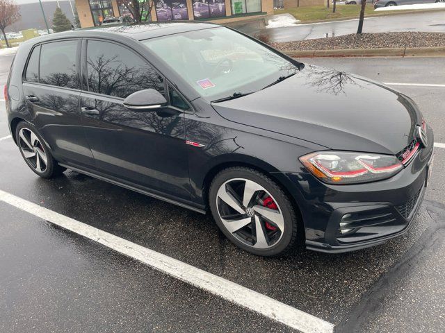 2019 Volkswagen Golf GTI SE