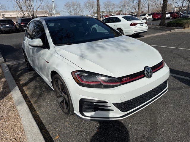 2019 Volkswagen Golf GTI SE