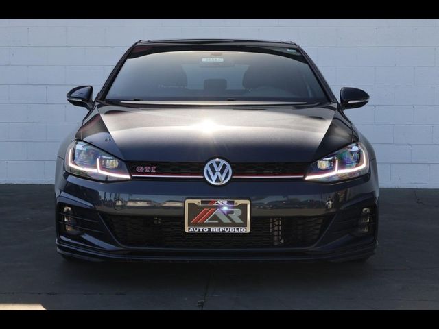 2019 Volkswagen Golf GTI SE