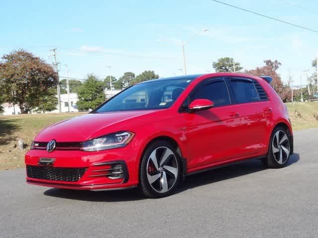 2019 Volkswagen Golf GTI SE