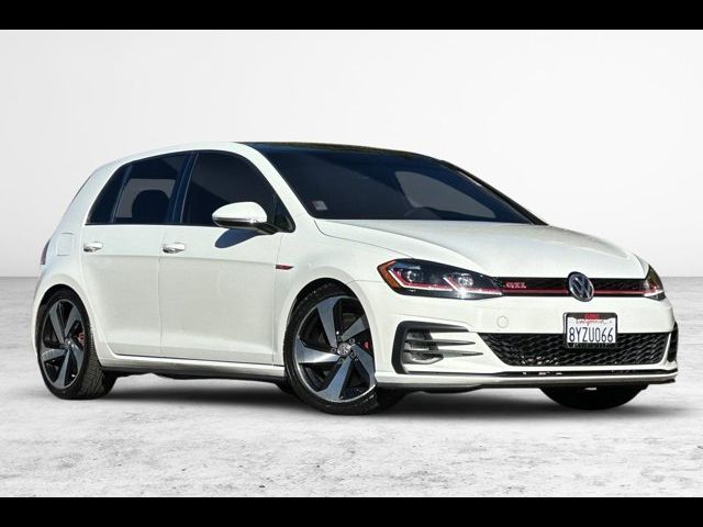 2019 Volkswagen Golf GTI SE