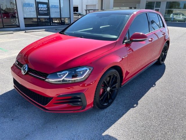 2019 Volkswagen Golf GTI SE