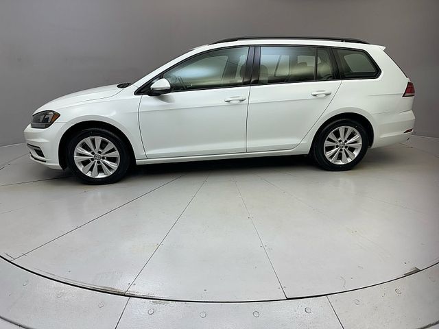 2019 Volkswagen Golf SportWagen S