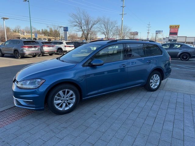 2019 Volkswagen Golf SportWagen S