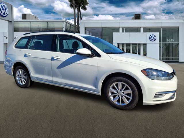 2019 Volkswagen Golf SportWagen S