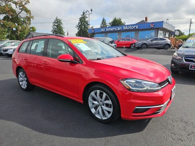2019 Volkswagen Golf SportWagen S