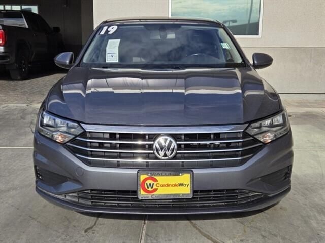 2019 Volkswagen Jetta R-Line