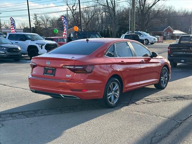 2019 Volkswagen Jetta R-Line