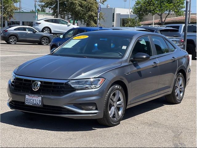 2019 Volkswagen Jetta R-Line