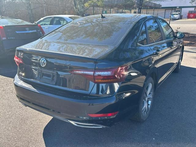 2019 Volkswagen Jetta R-Line